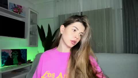 Lolitalolz online show from 21, 1, 2025