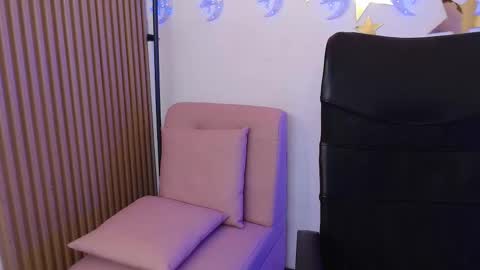 VERONICA online show from 3, 2, 2026