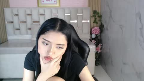 veronicaa_s online show from 16, 4, 2026