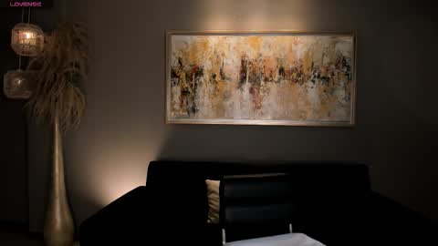 Vero  online show from 4, 12, 2025