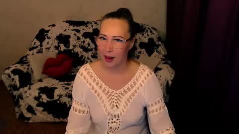 Snapshot of veronicadevries chatting on 9, 10, 2025 Veronica online show from 9, 10, 2025