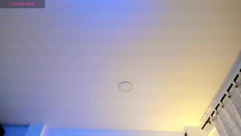 Veronica Gills online show from 16, 4, 2026