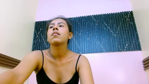 Snapshot of veronicarobles chatting on 23, 5, 2026 Veronica Robles online show from 23, 5, 2026