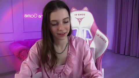 Snapshot of veronicavance chatting on 6, 5, 2026 Veronica online show from 6, 5, 2026