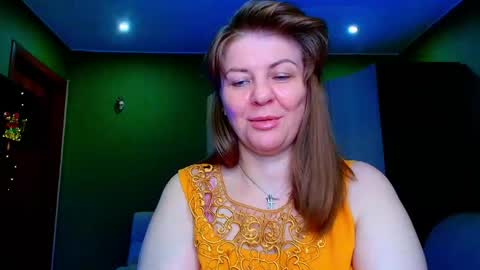 Snapshot of veronikawgold chatting on 14, 5, 2026 VeronikawGold online show from 14, 5, 2026