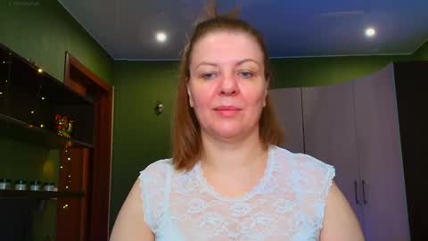Snapshot of veronikawgold chatting on 4, 6, 2026 VeronikawGold online show from 4, 6, 2026