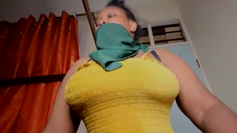 Snapshot of verygoodbadgirl_ebony chatting on 24, 2, 2026 verygoodbadgirl_ebony online show from 24, 2, 2026