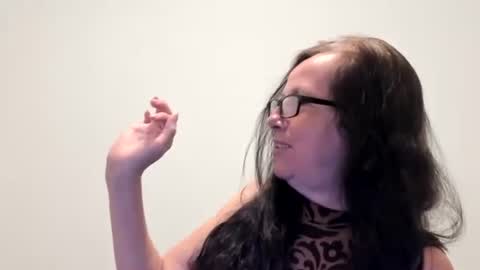 verysassypeachgoddess online show from 21, 3, 2026