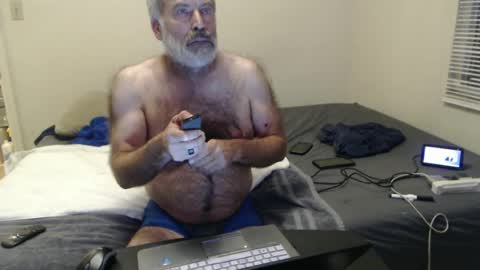 hairy man online show from 29, 12, 2024