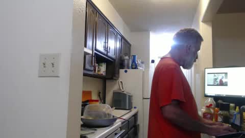 hairy man online show from 27, 9, 2025