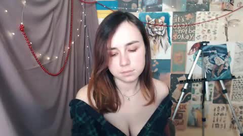 veryveryvery_shy online show from 30, 12, 2024