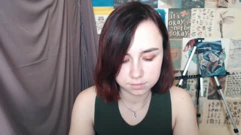 veryveryvery_shy online show from 8, 1, 2025