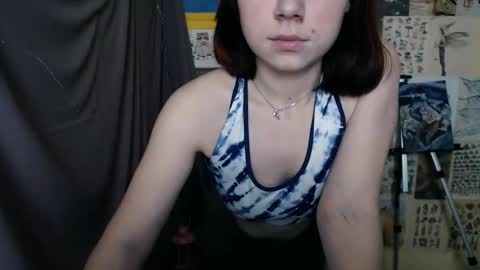 veryveryvery_shy online show from 23, 1, 2025