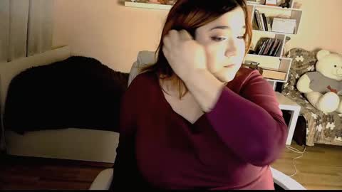 Snapshot of vi__vixen chatting on 1, 2, 2025 Vi Vixen online show from 1, 2, 2025