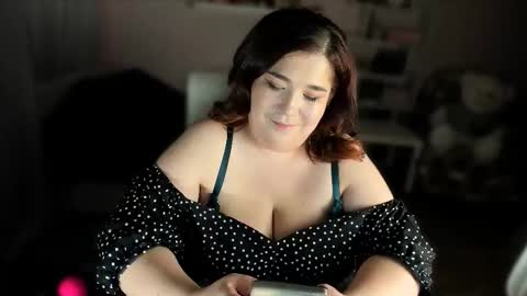 Vi Vixen online show from 19, 12, 2025