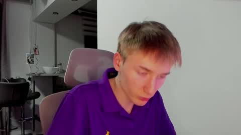 vibemygirl online show from 10, 2, 2026