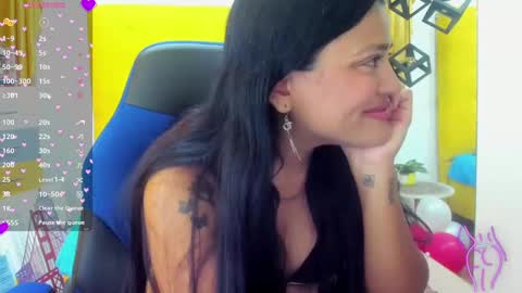 Snapshot of vic_nahomy chatting on 19, 2, 2025 nahomy online show from 19, 2, 2025