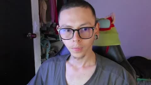 Snapshot of vicent_brais chatting on 7, 4, 2026 Vicent Brais online show from 7, 4, 2026