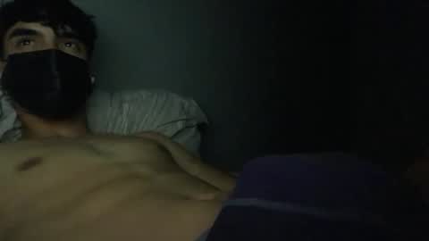 Snapshot of vicente24milf chatting on 15, 11, 2025 vicente online show from 15, 11, 2025