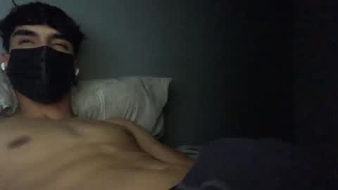 Snapshot of vicente24milf chatting on 19, 11, 2025 vicente online show from 19, 11, 2025