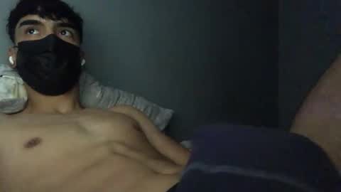 Snapshot of vicente24milf chatting on 29, 11, 2025 vicente online show from 29, 11, 2025