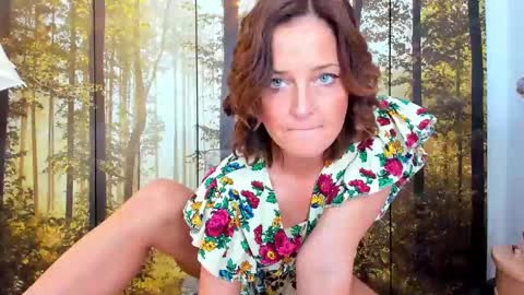 ViciousQueenu can call me Laura online show from 22, 2, 2025