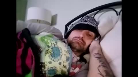 Snapshot of viciouzz1 chatting on 28, 11, 2025 viciouzz1 online show from 28, 11, 2025