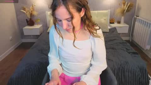 Snapshot of vicki_milles chatting on 11, 5, 2026 vicki_milles online show from 11, 5, 2026
