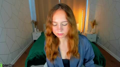 Snapshot of vicki_milles chatting on 10, 6, 2026 vicki_milles online show from 10, 6, 2026