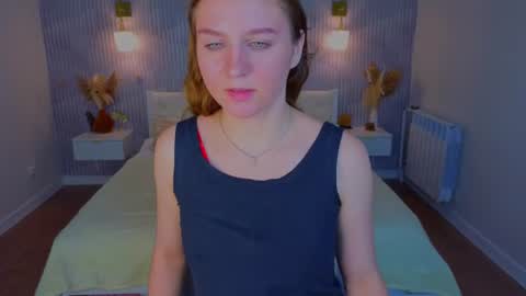 Snapshot of vicki_milles chatting on 19, 7, 2026 vicki_milles online show from 19, 7, 2026