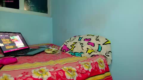 Snapshot of vicky_diamond09 chatting on 27, 7, 2026 Victoria online show from 27, 7, 2026