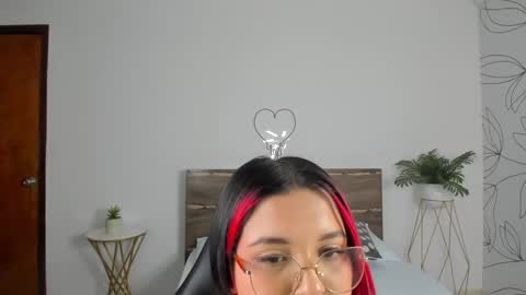 Victoria online show from 24, 1, 2025