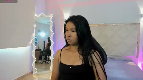 Snapshot of victoria1_tay chatting on 24, 6, 2026 victoria1_tay online show from 24, 6, 2026