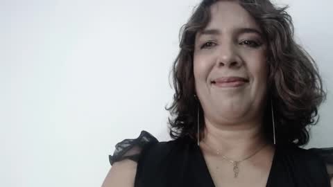 Snapshot of victoria25_meester chatting on 23, 4, 2026 Hi guys Im victoria Be the one who can control me in PVT online show from 23, 4, 2026