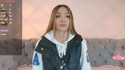 Snapshot of victoria_adams14 chatting on 19, 2, 2025 Victoria for you online show from 19, 2, 2025