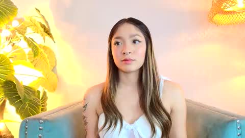 Snapshot of victoria_adams14 chatting on 9, 10, 2025 Victoria for you online show from 9, 10, 2025