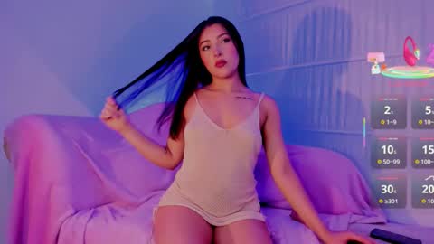 Victoria Laurent online show from 14, 9, 2025