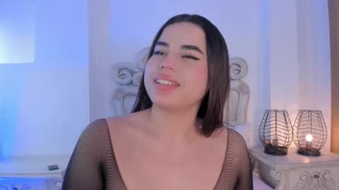 Snapshot of victoria_vallejo chatting on 10, 12, 2024 victoria  online show from 10, 12, 2024