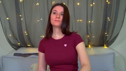 Snapshot of victoriaardern chatting on 17, 11, 2025 Victoria online show from 17, 11, 2025