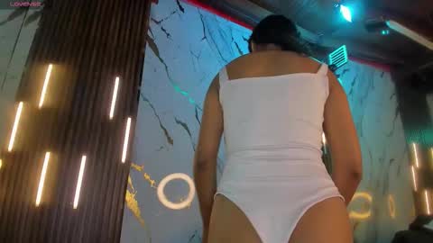 Victoria  online show from 26, 2, 2026