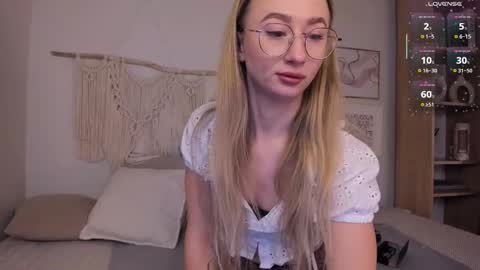 Victoria online show from 2, 12, 2025