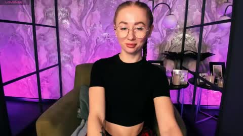 Snapshot of victorialight chatting on 30, 4, 2026 Victoria online show from 30, 4, 2026