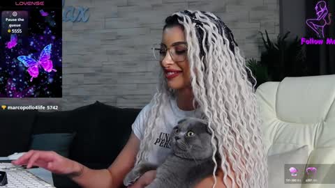 Victoria online show from 14, 12, 2024