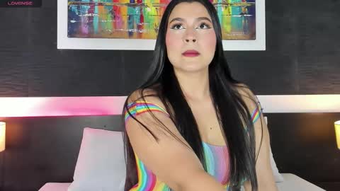 Snapshot of victoriapowell chatting on 22, 9, 2025 Victoria online show from 22, 9, 2025