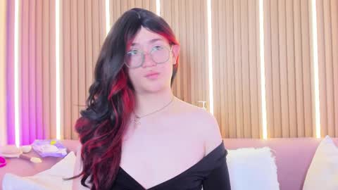 Snapshot of victoriastrom_ chatting on 16, 5, 2026 victoriastrom online show from 16, 5, 2026