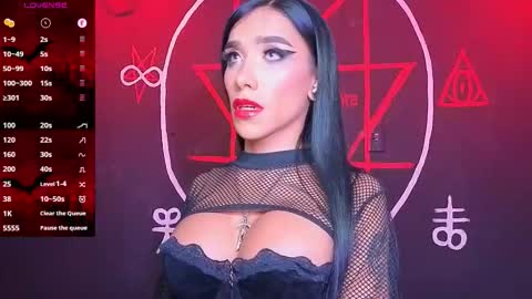 Victoria Vampire online show from 16, 11, 2025