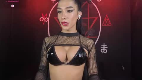 Victoria Vampire online show from 13, 5, 2026
