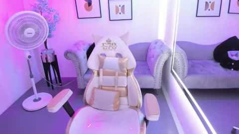 Snapshot of victoriia_doll chatting on 9, 2, 2026 Victoria. online show from 9, 2, 2026