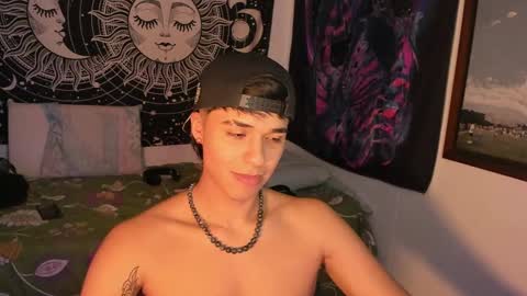 Snapshot of victorino_jhonson chatting on 27, 12, 2024 Victorino Jhonson online show from 27, 12, 2024