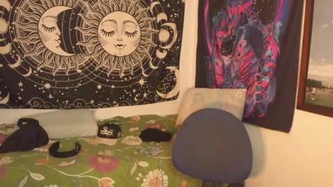 Snapshot of victorino_jhonson chatting on 4, 1, 2025 Victorino Jhonson online show from 4, 1, 2025